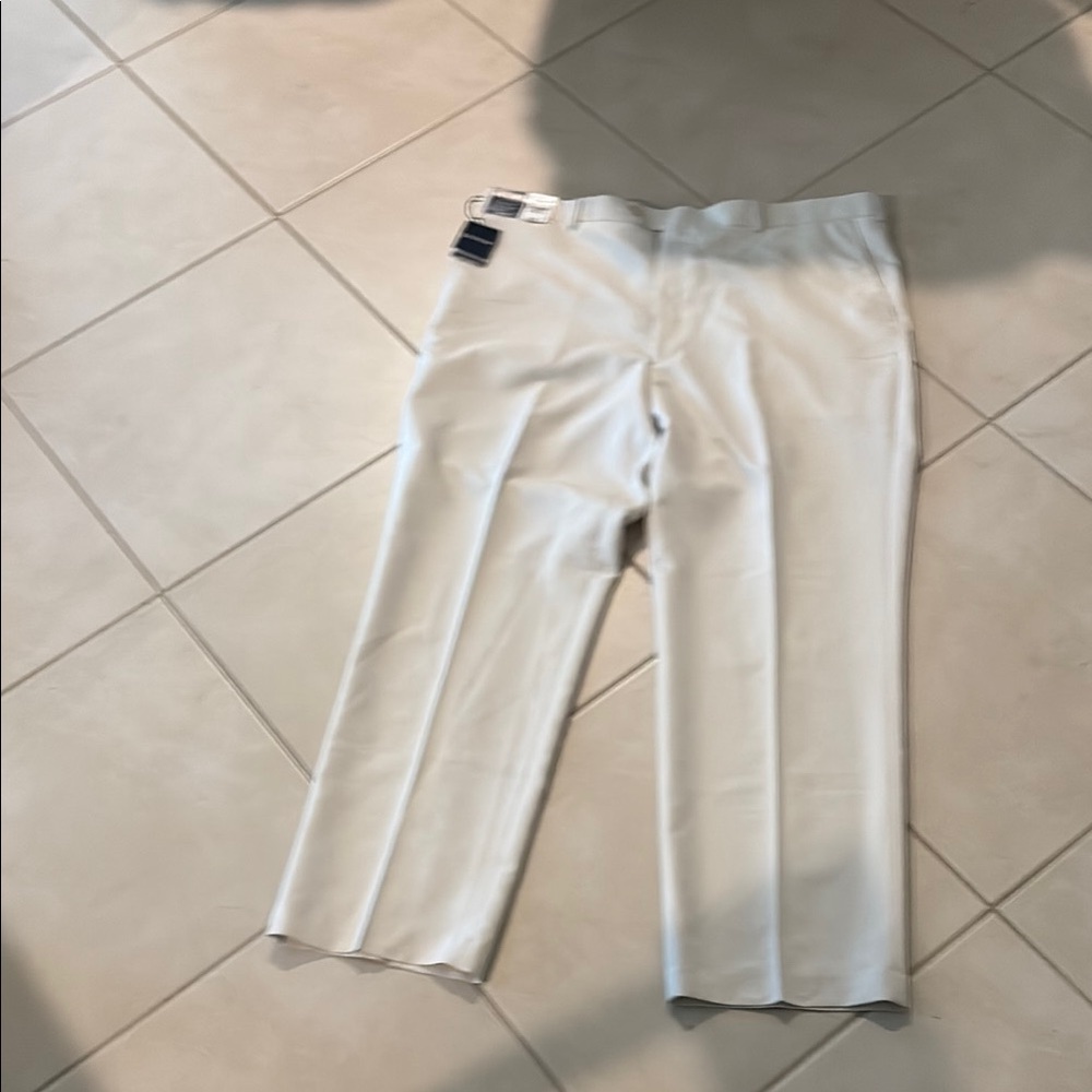 NWT $80 men’s 44/32 Stanford dress pants 797